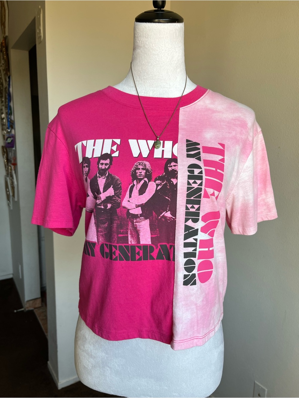 The Who My Generation Split Pink Graphic Tee size Small